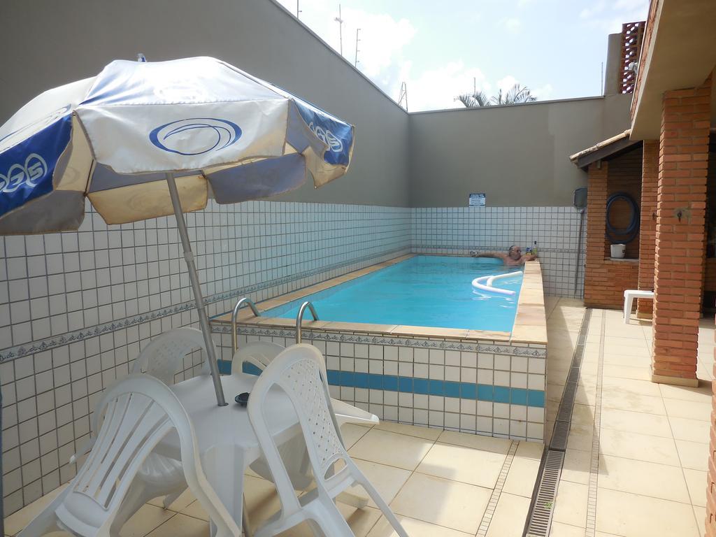 Sobrado Com Piscina Em Condomino Fechado A 150 M Da Praia Caraguatatuba Buitenkant foto